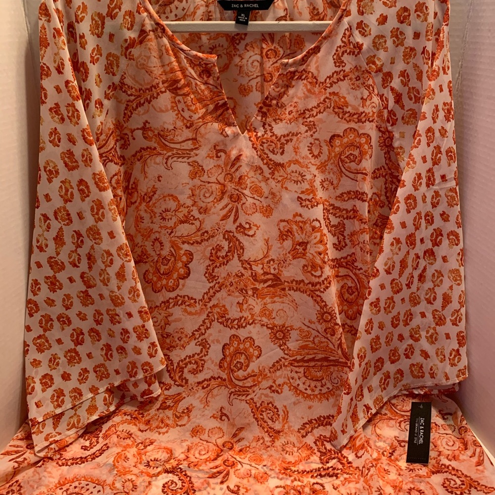 NWT top
